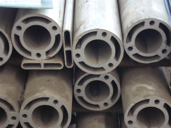 工業（yè）用鋁（lǚ）型材