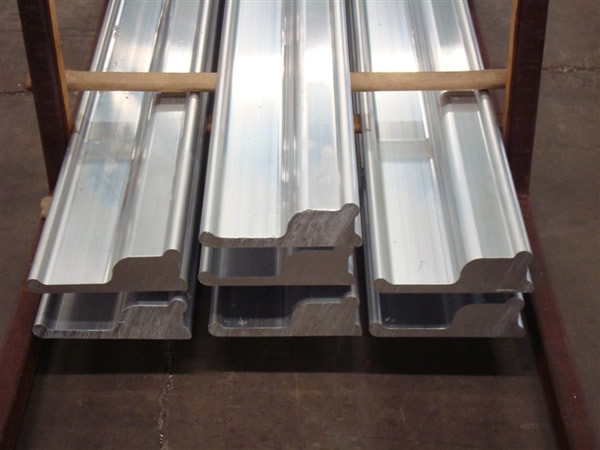 工業用鋁型（xíng）材